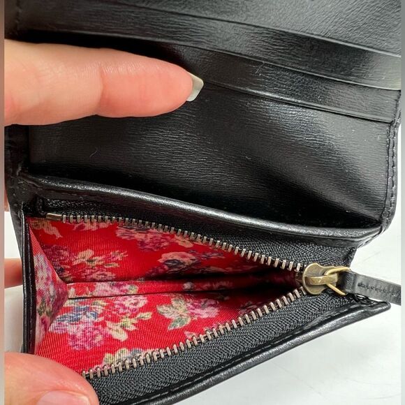 GUCCI GG Marmont Bifold Wallet quilted sherry line black leather without box - Picture 9 of 11